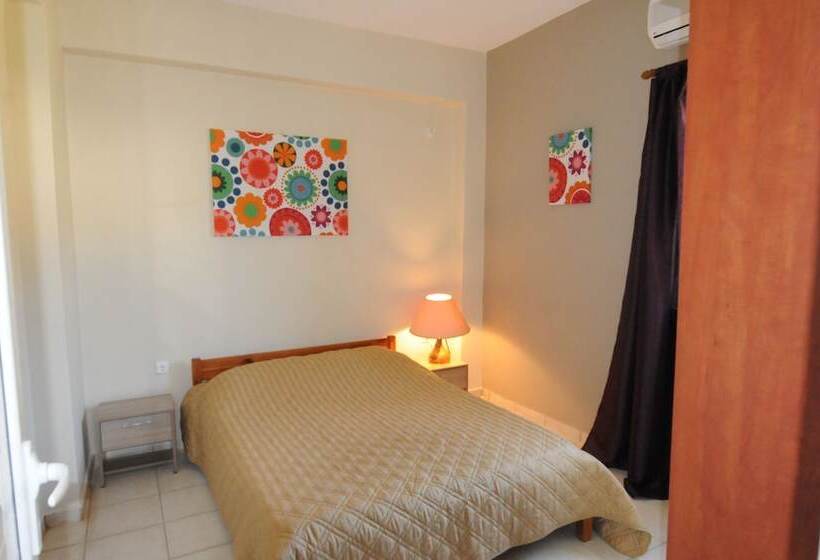 Santa Marina Apartments