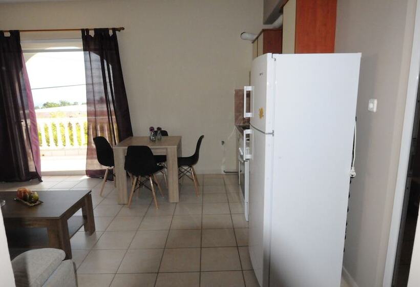 Santa Marina Apartments