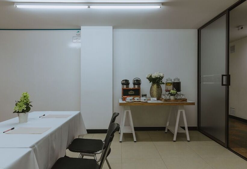 Travelers Rio Verde Living Suites