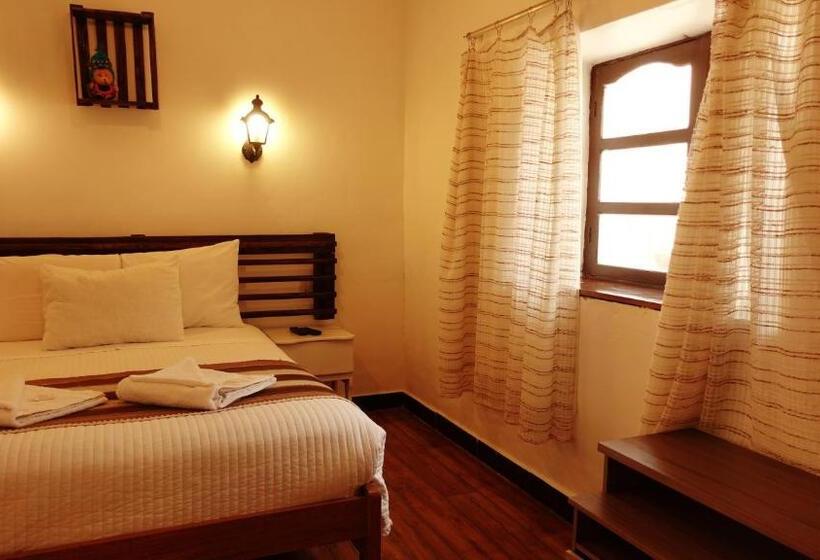 Hospedaje Venka Urubamba Hostel