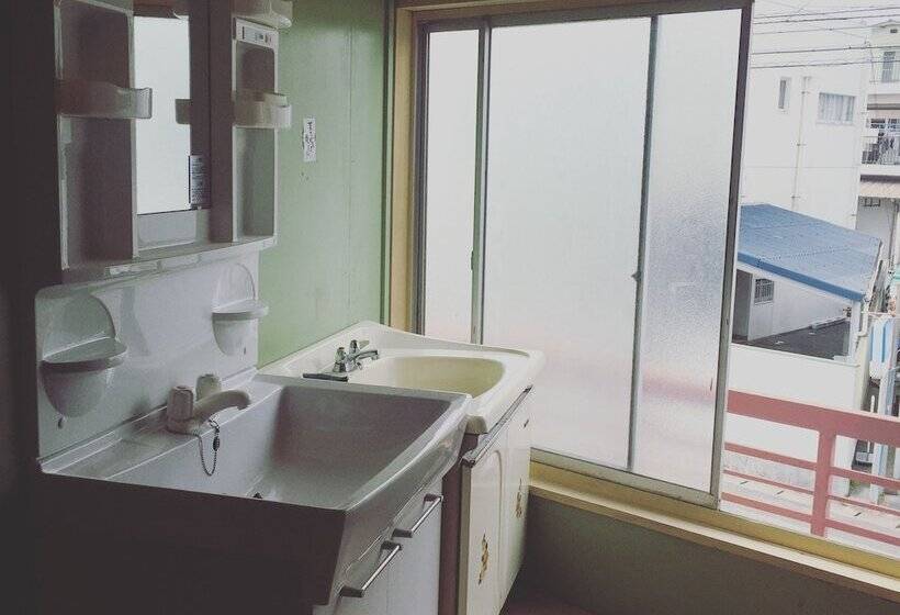 فندق صغير Guest House & Cafe Ohana