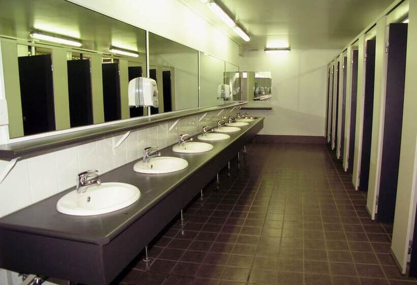 Big4 Tasman Holiday Parks  Rowes Bay