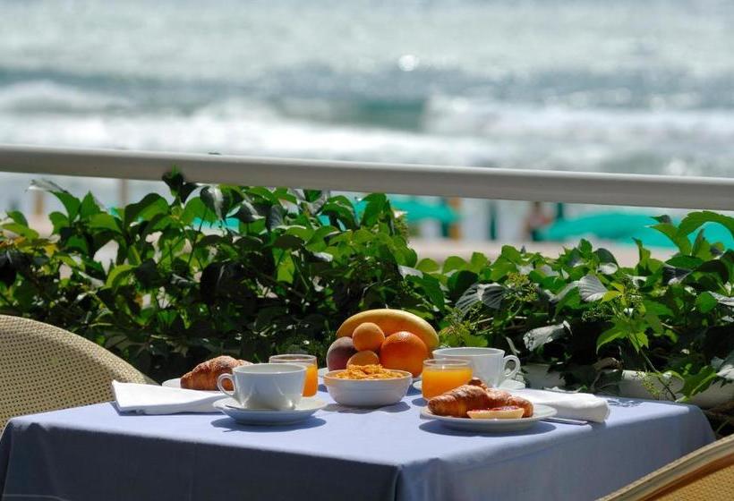 Хостел Beau Sejour