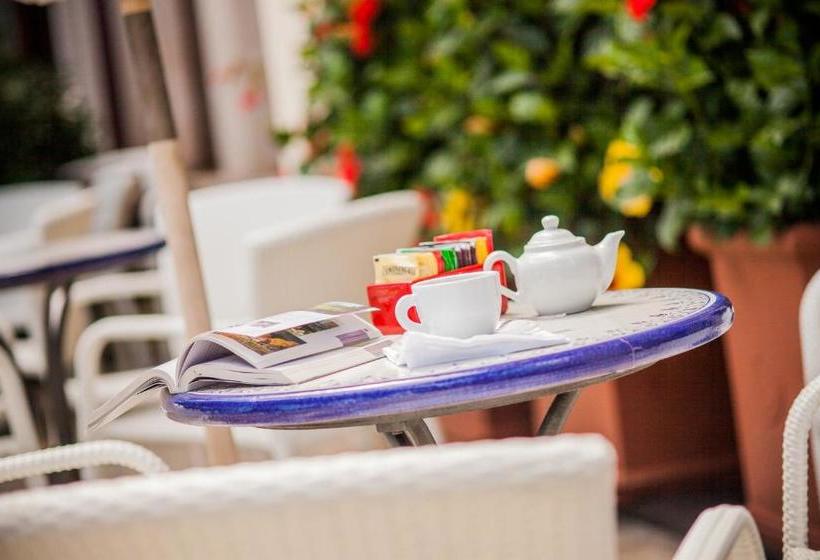 Хостел Beau Sejour