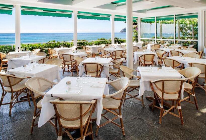 Хостел Beau Sejour