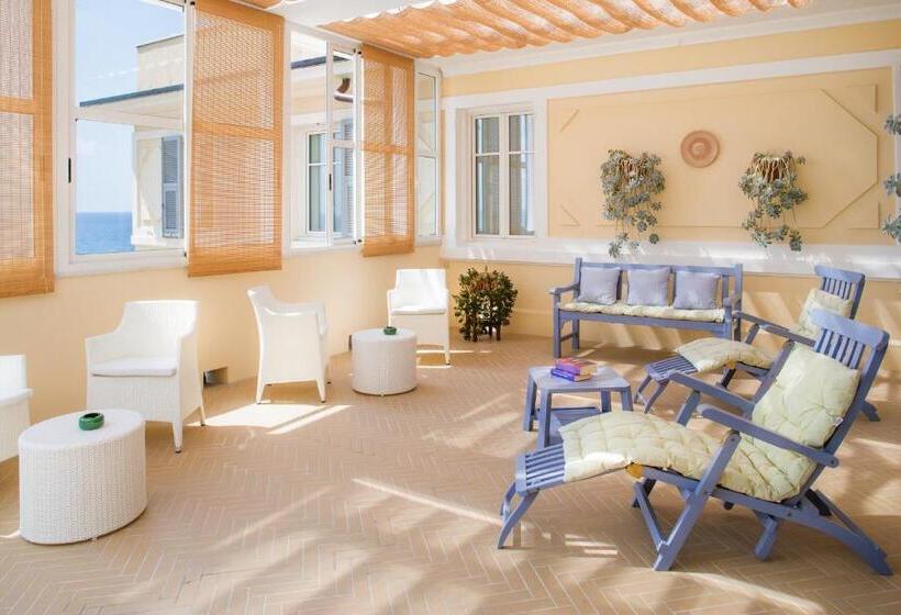 Хостел Beau Sejour