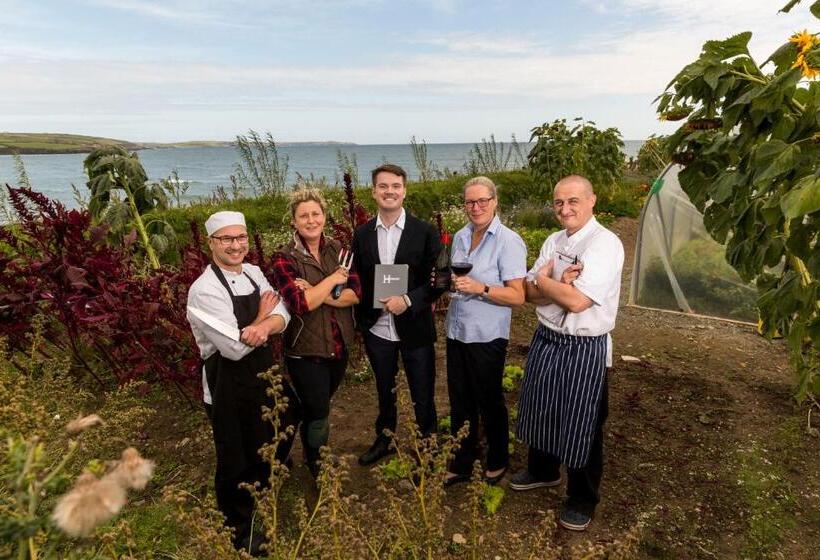 簡易ホテル Dunmore House