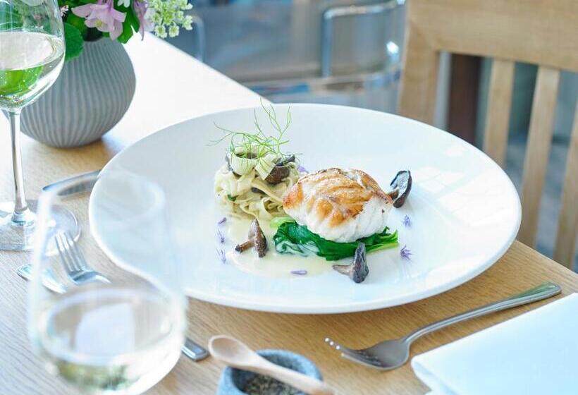 簡易ホテル Dunmore House