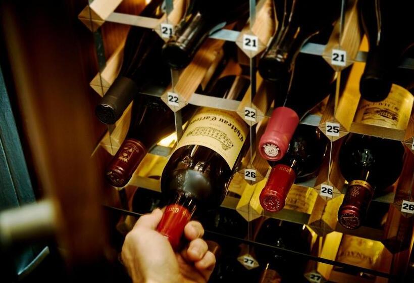 簡易ホテル Dunmore House