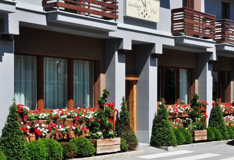 فندق فئة نجمة واحدة Serendipity