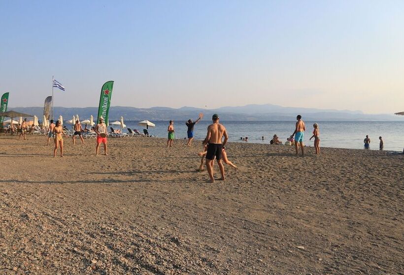 Отель Pansion Akrogiali