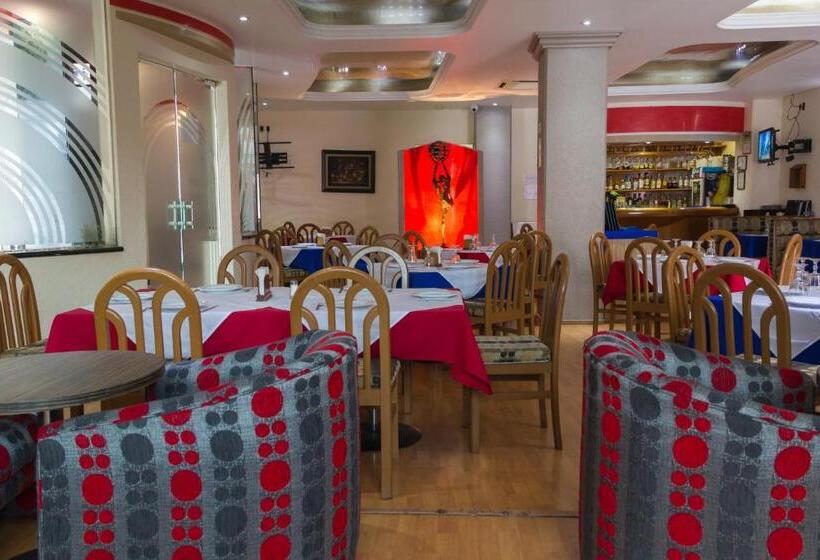 Отель Ambos Mundos