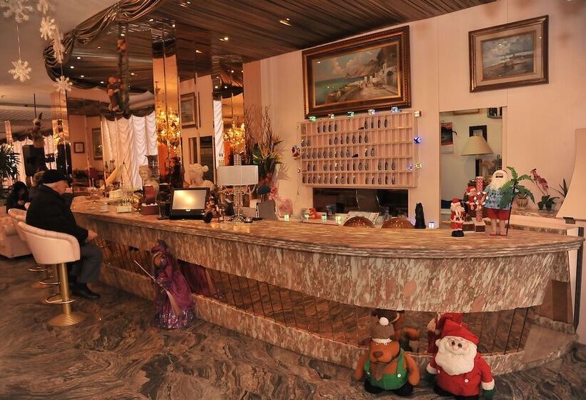 فندق Baia Marina