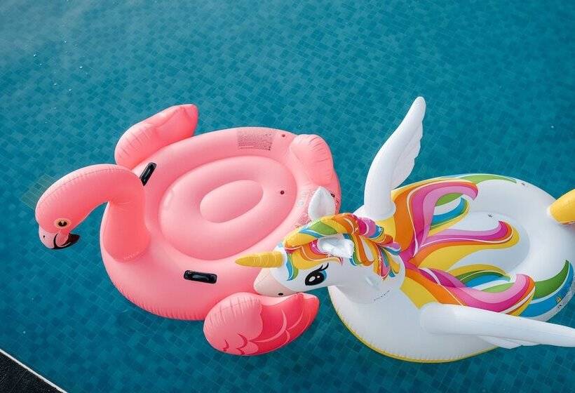 فندق Bintan Pearl Beach Resort