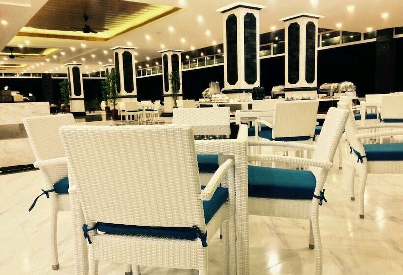 فندق Bintan Pearl Beach Resort