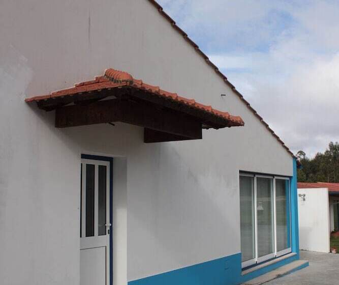 ホテル Casinhas Do Alentejano   Lands House Bungalows