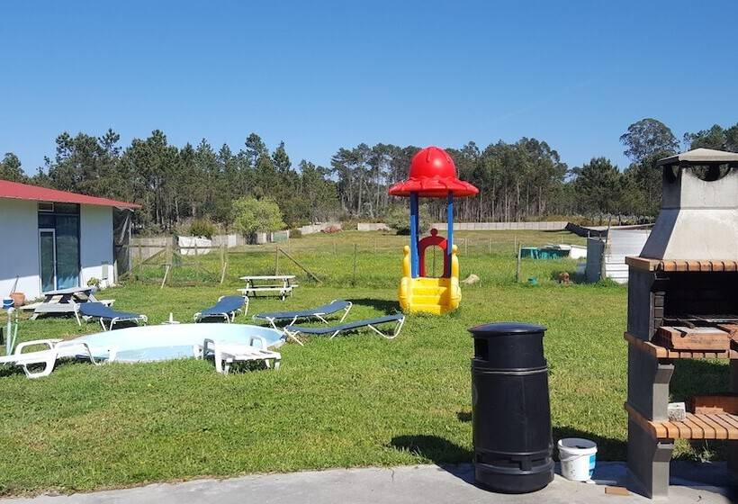 ホテル Casinhas Do Alentejano   Lands House Bungalows