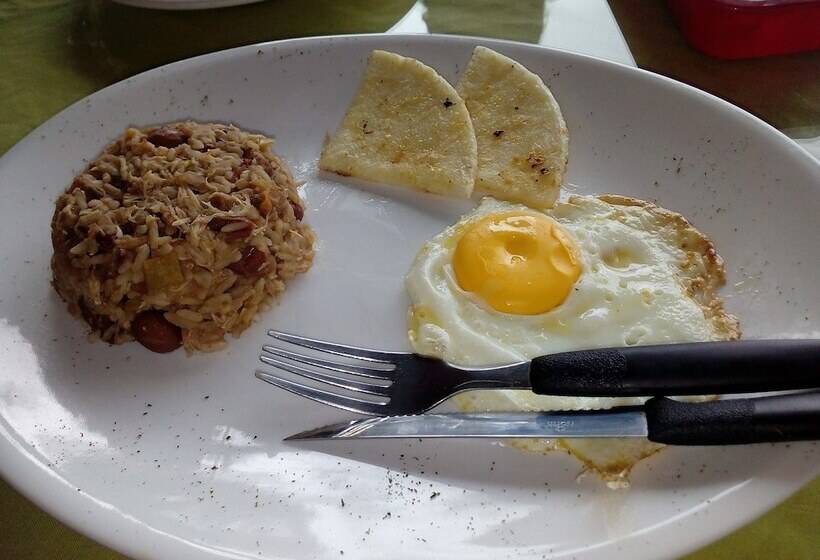 酒店 Cabañas Mega