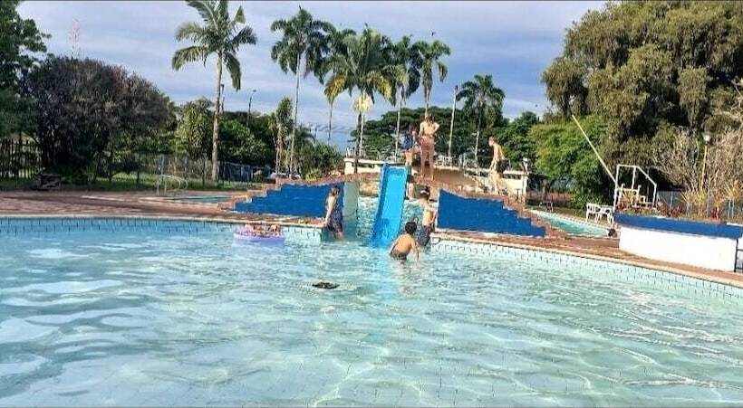 酒店 Cabañas Mega