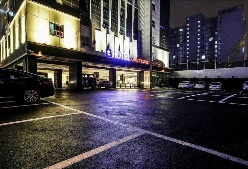 Hotel Charlot Castle