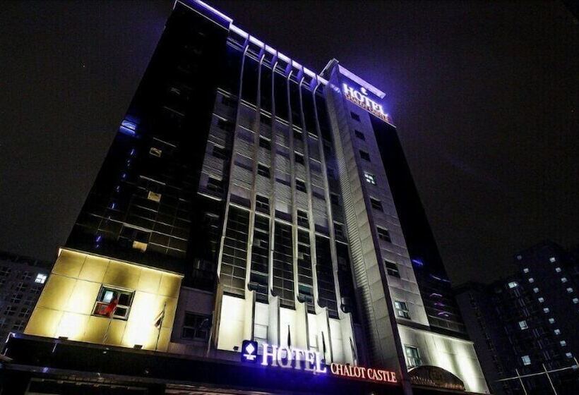 Hotel Charlot Castle