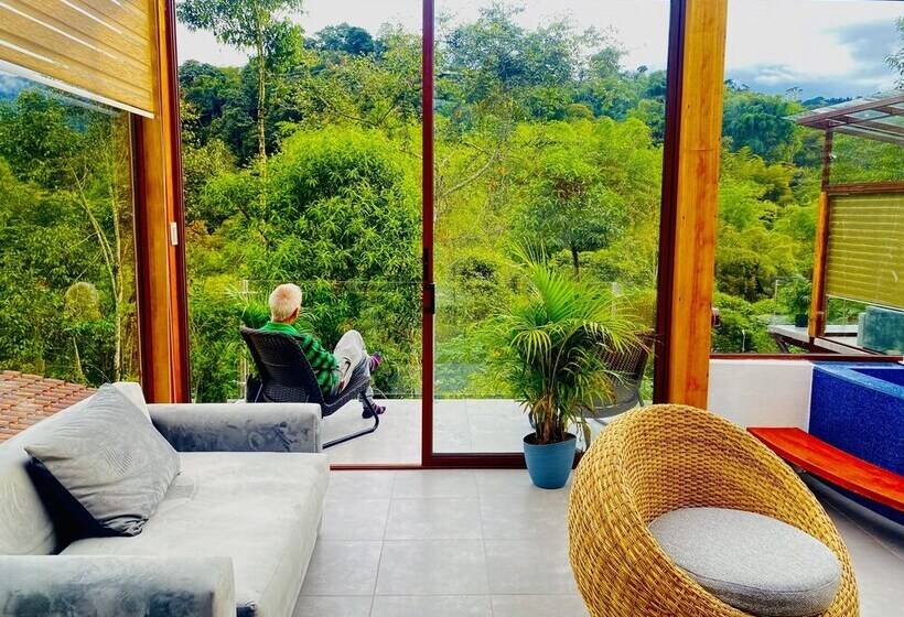 هتل Coffee Lodge Cristal Glamping & Spa