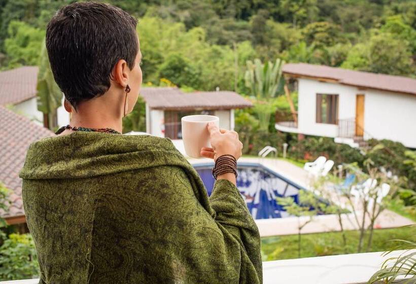 هتل Coffee Lodge Cristal Glamping & Spa