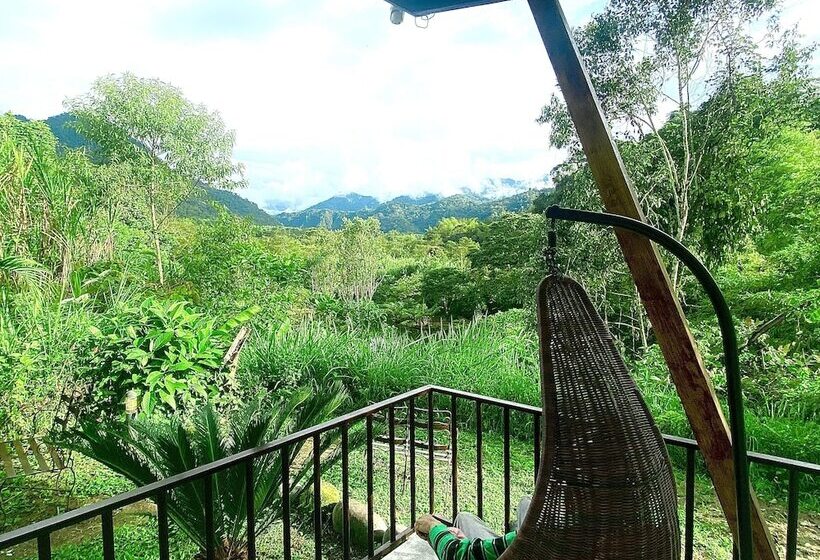 هتل Coffee Lodge Cristal Glamping & Spa