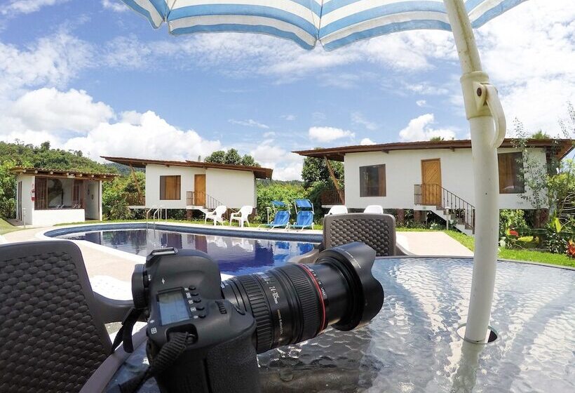 هتل Coffee Lodge Cristal Glamping & Spa