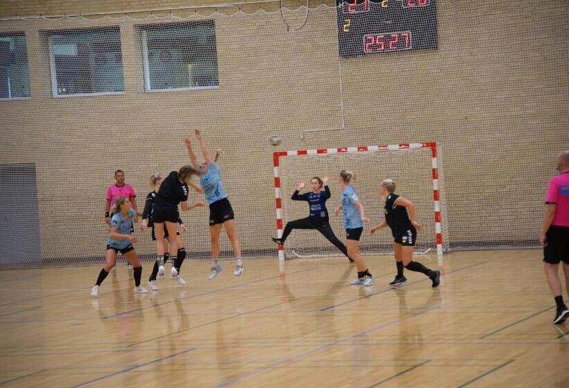 فندق Danhostel Nørresundby Skansen