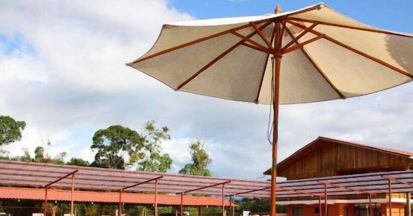 هتل Hosteria Farallon