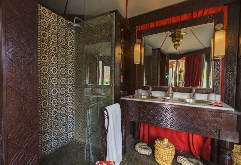 هتل Kasbah Tamadot