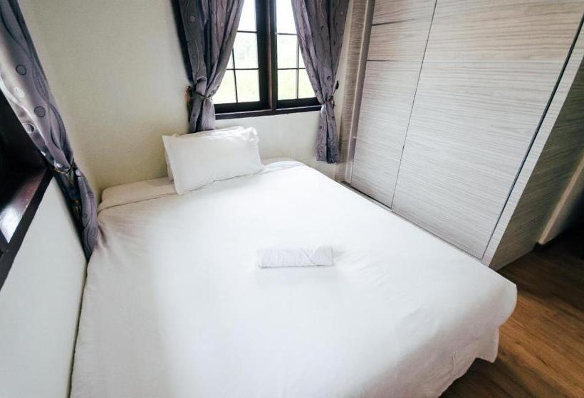 בית מלון כפרי Kertih Damansara Inn