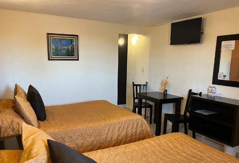 فندق Posada Real