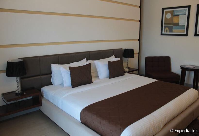 هتل Segara Suites