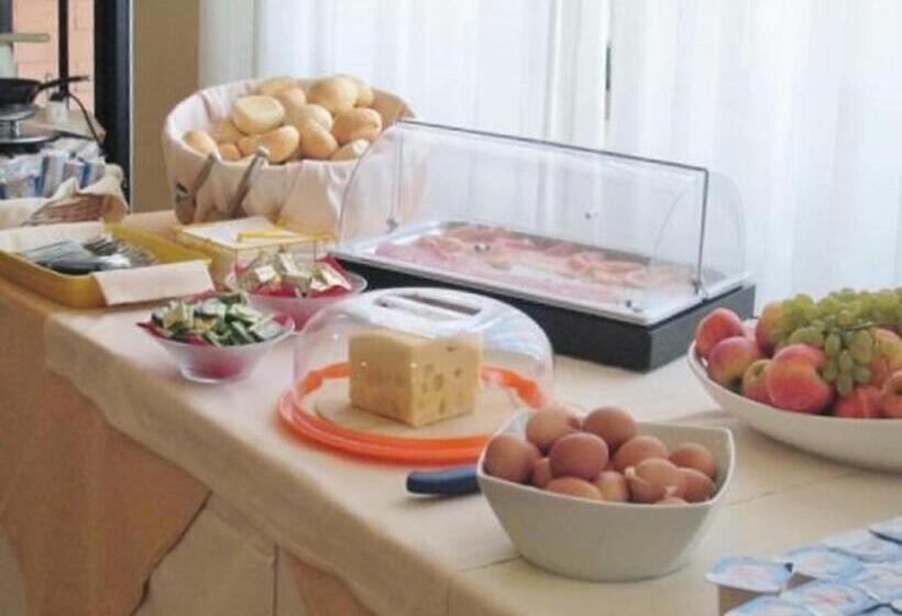 בית מלון כפרי Stazione Sul Lago Di Iseo