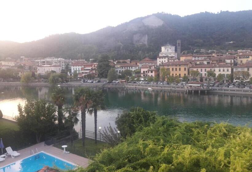 בית מלון כפרי Stazione Sul Lago Di Iseo