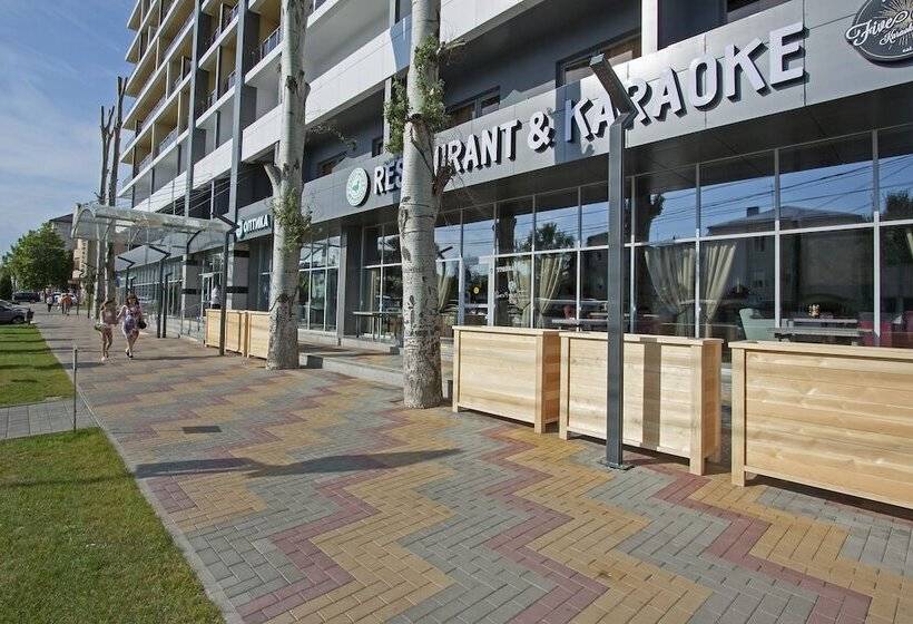 هتل Sunmarinn Resort