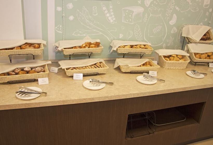 هتل Sunmarinn Resort