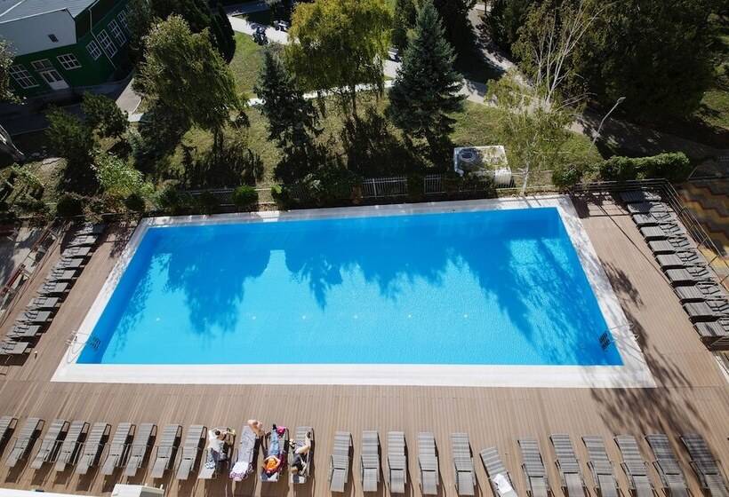 هتل Sunmarinn Resort