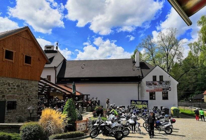 酒店 U Martina   Kocabka