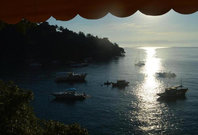 هتل Vila Pedra Mar