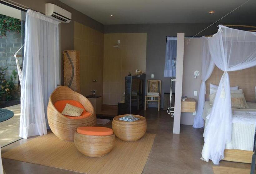 هتل Vila Pedra Mar