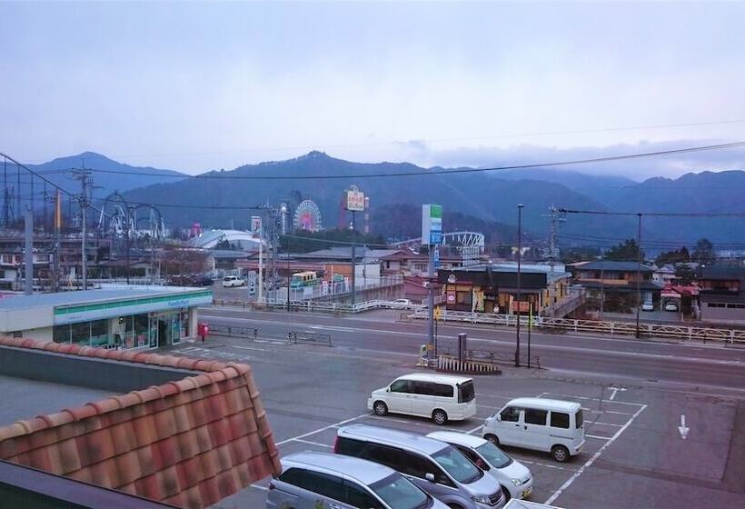 هتل West Inn Fujiyoshida