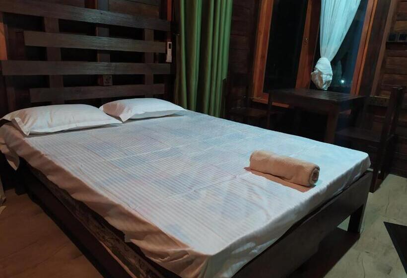 酒店 Yala Caravan Village