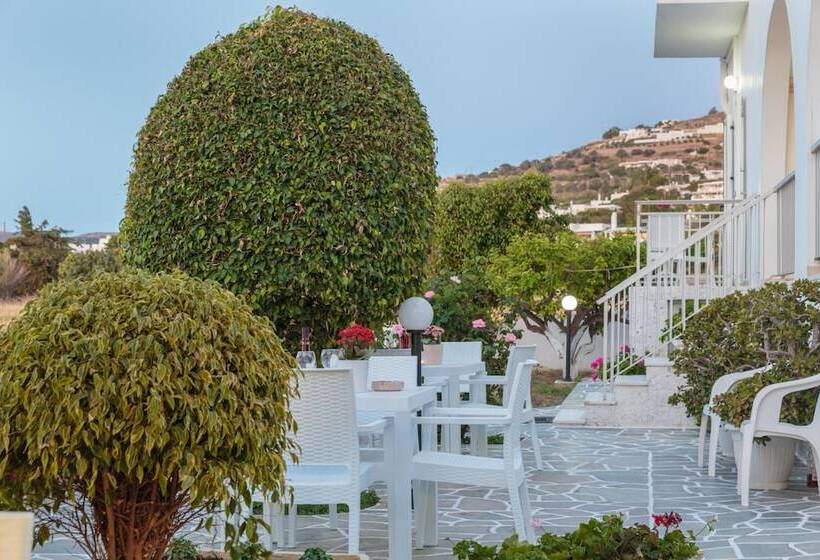 Bizas Rooms & Studios