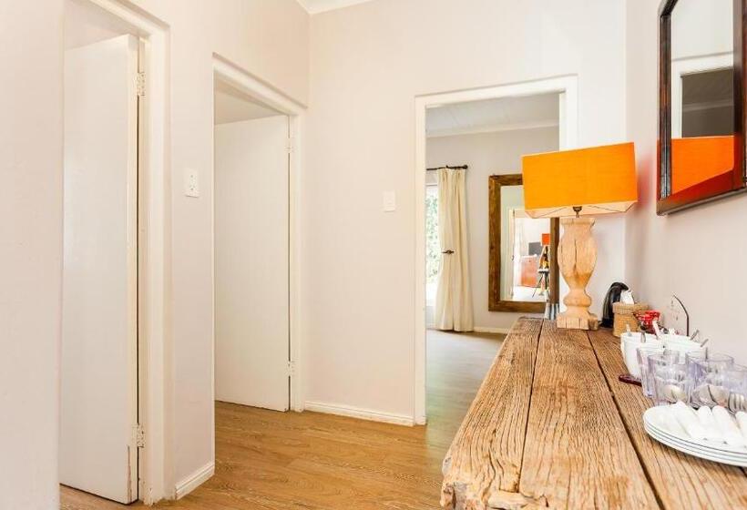 Lady Loch Country House