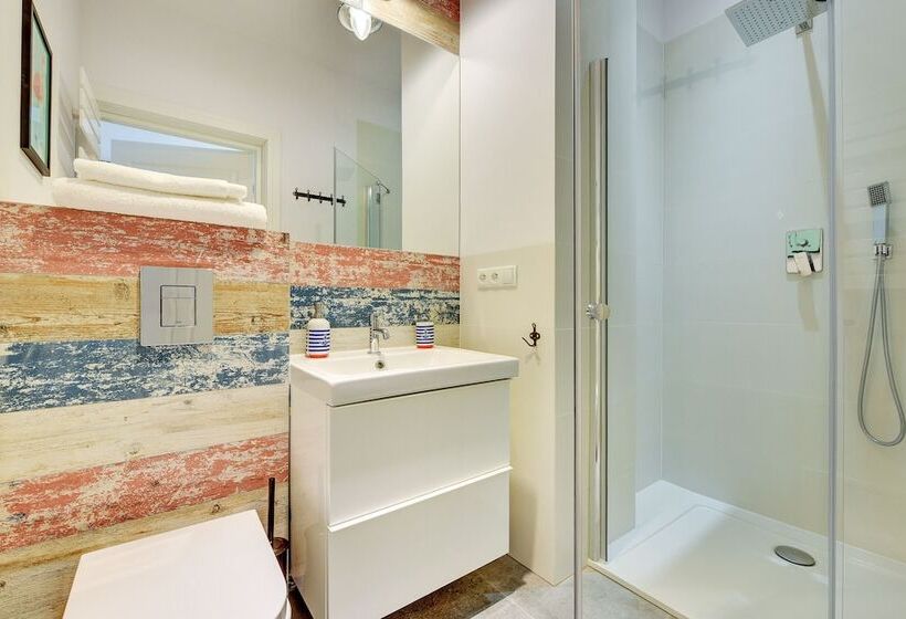 Lion Apartments   Monte Deluxe