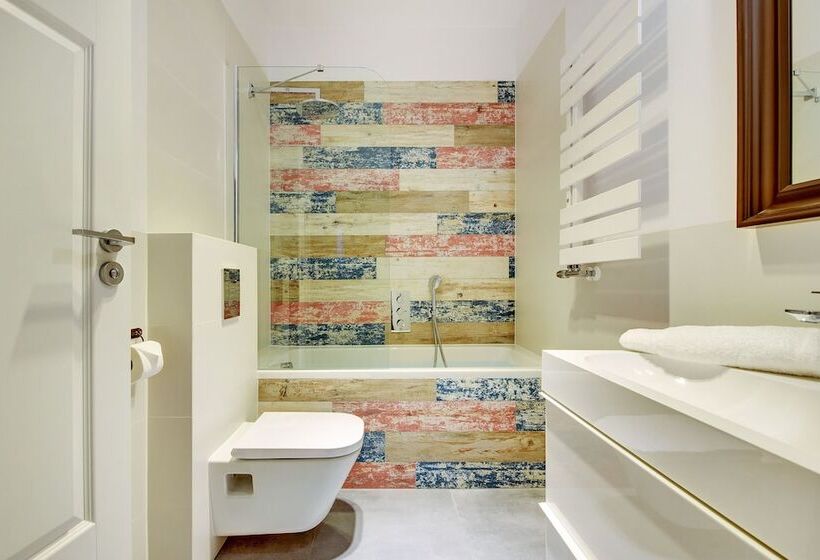 Lion Apartments   Monte Deluxe