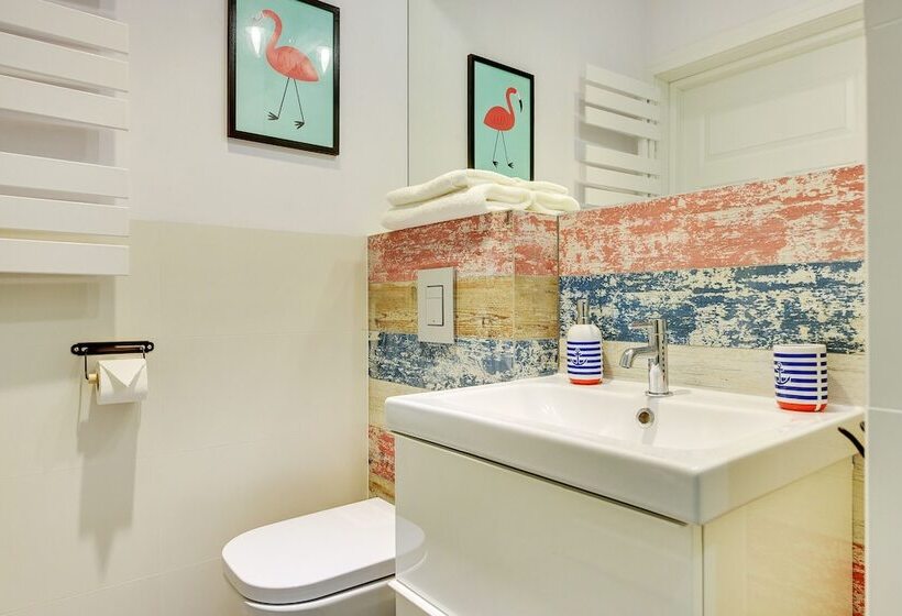 Lion Apartments   Monte Deluxe